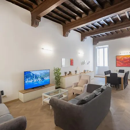 In - Bramante Luxury Apartman *