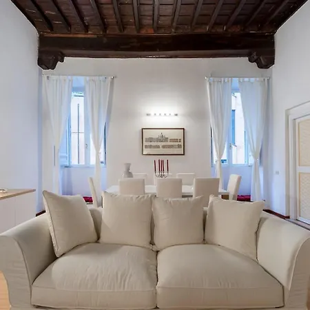 In - Bramante Luxury Apartment